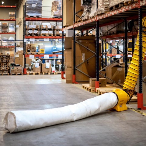 Отопление и нагрев воды Тепловентиляторы Канальный переносной вентилятор Master BL4800 