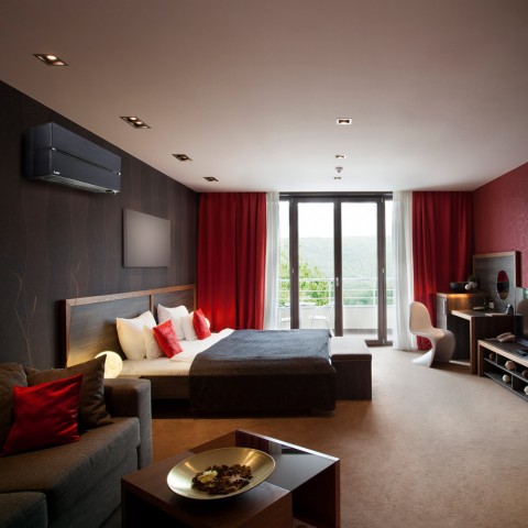 Кліматична техніка Кондиціонери Внутрішній блок Mitsubishi Electric MSZ-LN25VG2B (Черный оникс)