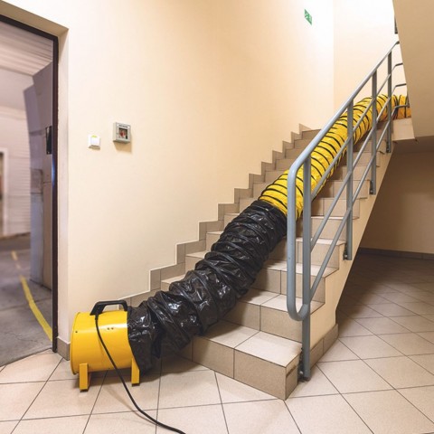 Отопление и нагрев воды Тепловентиляторы Канальный переносной вентилятор Master BLM6800 